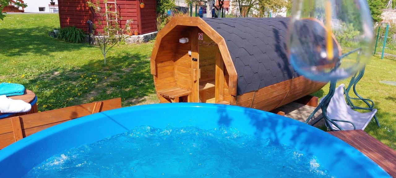 Maja Pokoje Z Widokiem Kameralna Agroturystyka Na Pogorzu Izerskim Z Sauna I Jacuzzi (Adults Only) Mirsk Extérieur photo