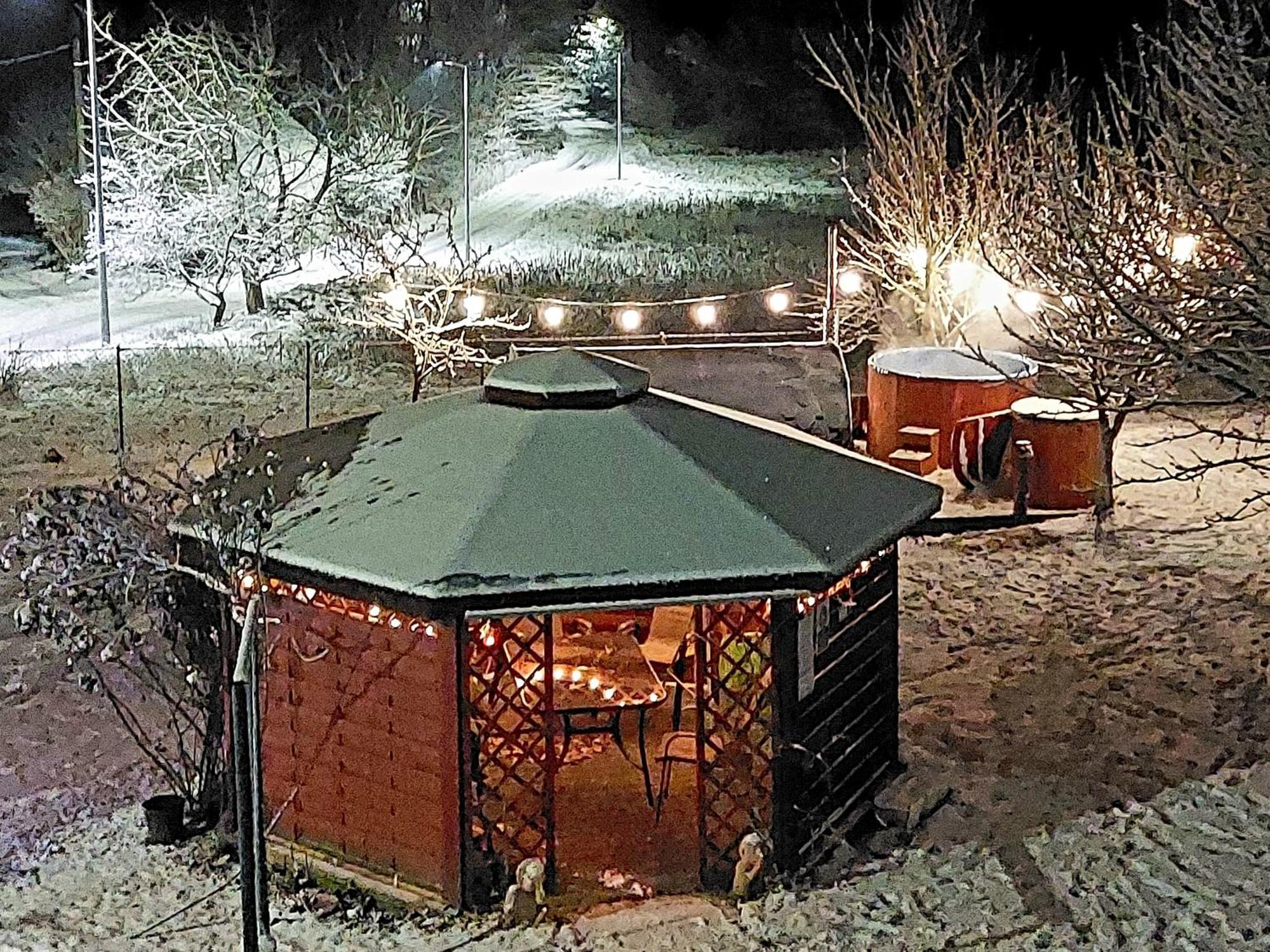 Maja Pokoje Z Widokiem Kameralna Agroturystyka Na Pogorzu Izerskim Z Sauna I Jacuzzi (Adults Only) Mirsk Extérieur photo
